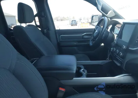 2021 Ram 1500 Big Horn 4X4 6'4 Box from USA, damaged, VIN 1C6SRFBT8MN728741